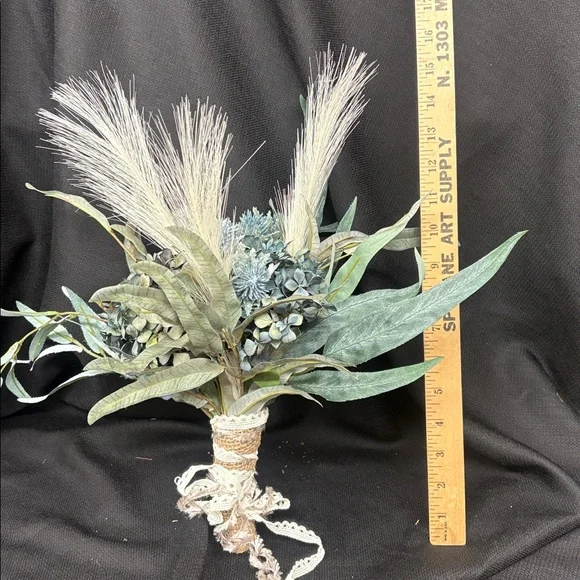 Dried hydrangea and faux Floral Arrangement - Picture 4 of 6